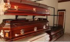 Robaron una funeraria y hasta a los fallecidos
