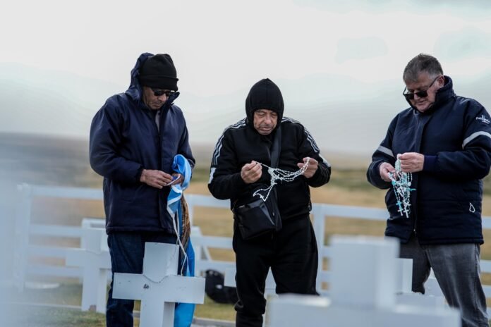 Primeras jornadas del viaje de ex combatientes