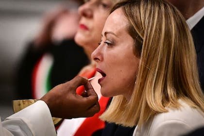 Trump arremetió contra el Papa Francisco y León XIV