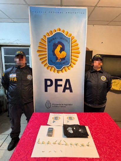 Desarticulan tres kioscos narco y detienen a dos personas en Goya