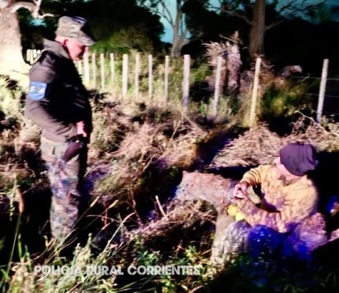 Rescataron a una mujer perdida en un camino rural: Buscaba ayuda espiritual