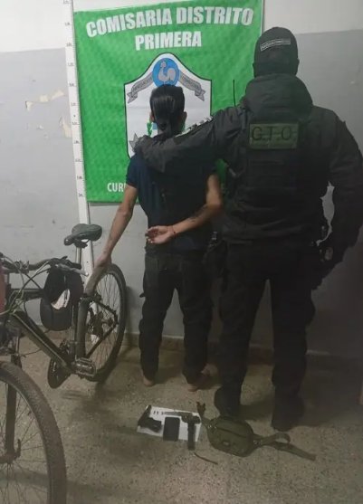CURUZU CUATIA: Aprehenden sospechosos con materiales peligrosos