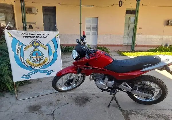 SALADAS : POLICIA DE CORRIENTES RECUPERA UNA MOTOCICLETA QUE FUERA ROBADA EN LA PROVICNIA DE MENDOZA