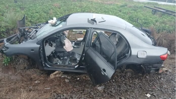 Santo Tomé: sorprendieron a tres personas que desguazaban un auto chocado en Ruta 40