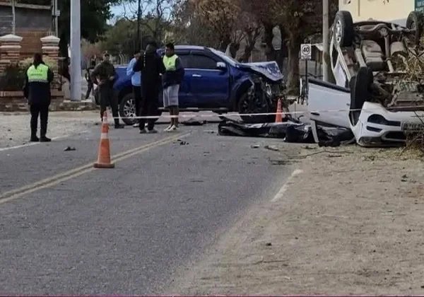TRAGEDIA EN LA RUTA 40: IBAN A JUGAR AL FÚTBOL Y MURIERON TRAS SER EMBESTIDOS POR UNA CAMIONETA QUE HUÍA DE GENDARMERÍA